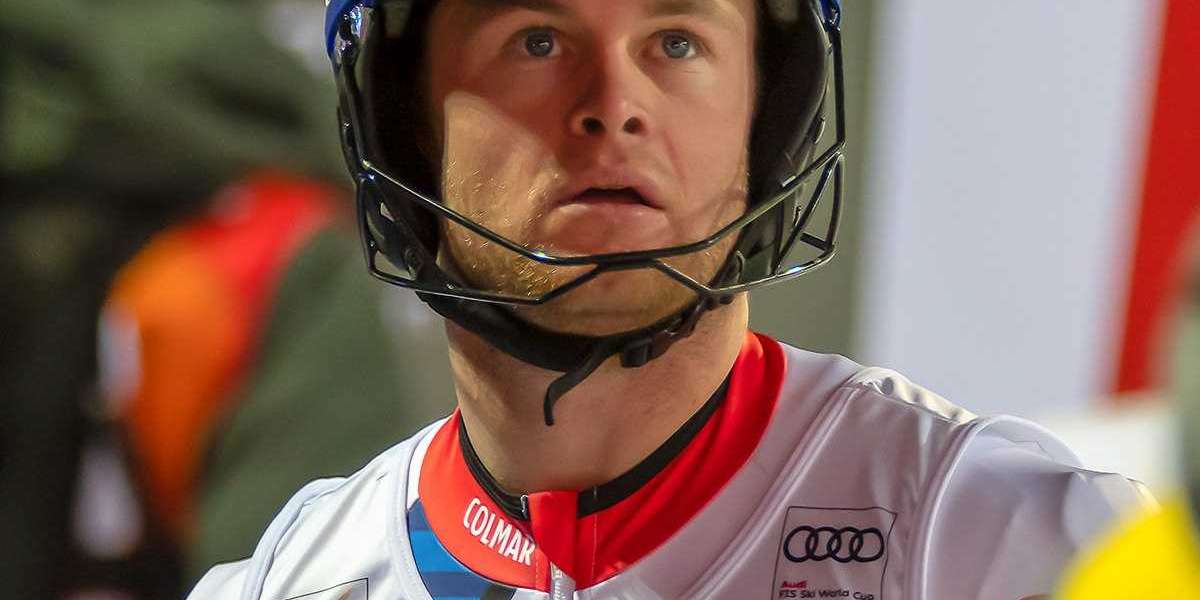 Alexis Pinturault won the general classification of the Alpine Skiing World Cup today thanks to his victory in the giant