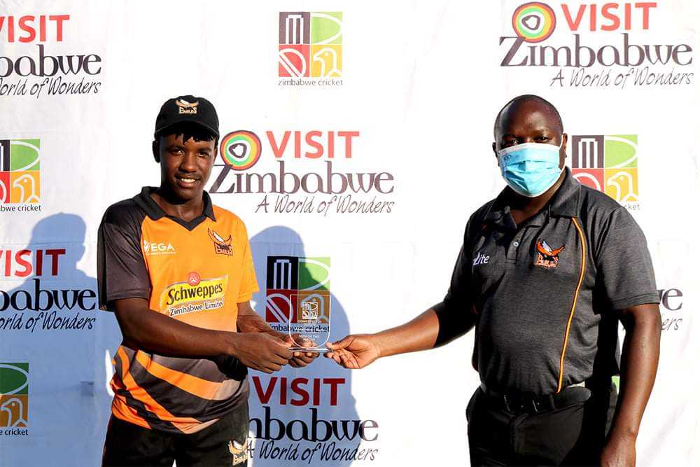 #zimbabwedomestict20 | POTM: For his bowling figures of 2⃣/9⃣  and scoring an unbeaten 4⃣5⃣. Wessly Madhevere of Eagles is the player of the match against Mountaineers. 
 
#eagvmou | #visitzimbabwe #cricket #zimbabwe