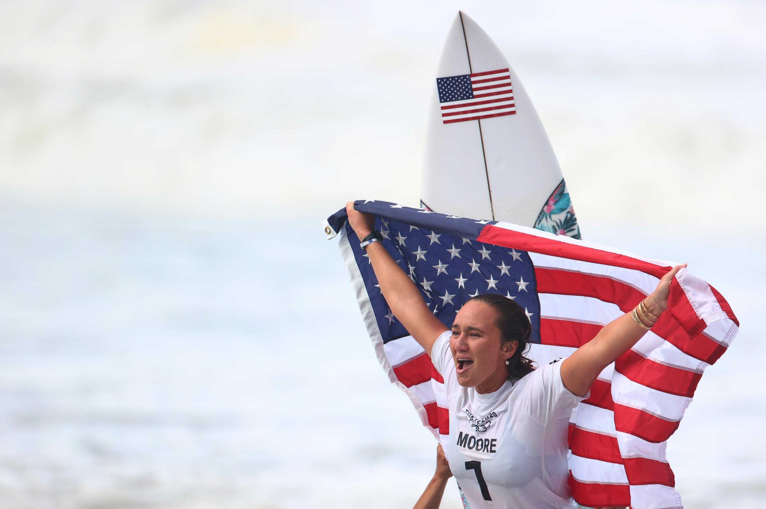 L'Américaine #carissa#moore est devenue mardi la première championne olympique de surf de l'histoire, aux Jeux de Tokyo, dont les épreuves se disputaient à Ichinomiya dans la préfecture de #chiba, à une centaine de kilomètres à l'extrême est de la capitale japonaise.