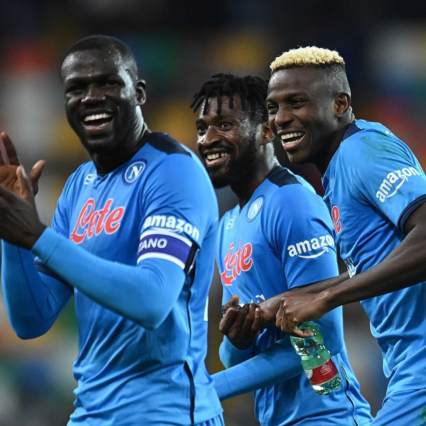 SERIE A - El capitán de la selección italiana, Giorgio #chiellini, aseguró este martes que está "avergonzado" tras los insultos racistas al defensa del Nápoles Kalidou #koulibaly, el domingo en Florencia, durante la victoria ante la Fiorentina (2-1).  La federación italiana también abrió una investigación el lunes sobre el incidente.