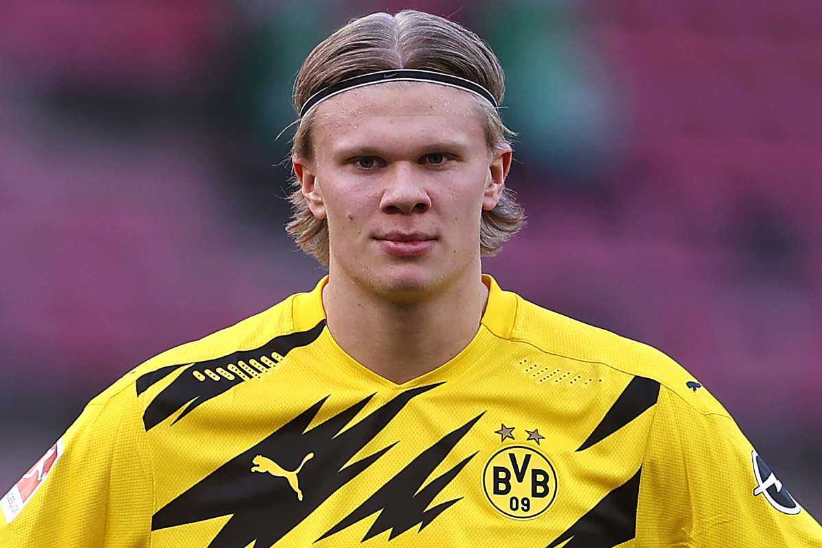 [Mercato] 
Selon les informations Ruhr Nachrichten BVB, le #realmadrid a dit à #erlinghaaland qu'il ne pourra pas le signer cet été. Le club voudrait qu'il reste une année de plus à Dorttmund afin de signer en 2023.