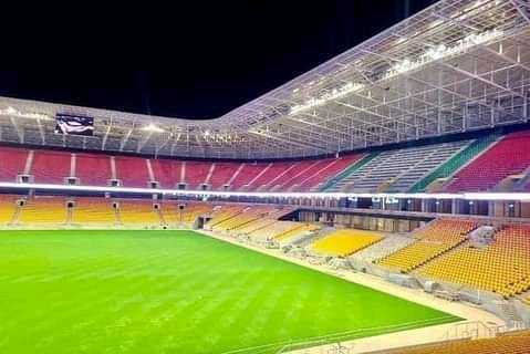 [Sénégal] 
Infrastructures 
#stadediamnaido 
Inauguration ce 22 février . 
 
Avec ses 50.000 places assises,ce stade fera la fierté de l'Afrique et de l'histoire du pays.L'infrasteucture sera inauguré ce 22 décembre lors d'une cérémonie courue.Ce même jour ,le musée #boubadiop sera aussi inauguré. 
@Michel Ateba