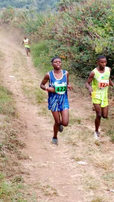 [Athlétisme] 
#mountcameroon 
#raceofhope 
#buea 
Quelques images fortes de l'édition 27 courue samedi 19 février.