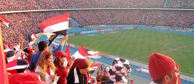 [Barrages Mondial 2022] 
Le stade international du #caire, théâtre du match des barrages allers du #mondial2022 entre l'#egypte et le #senegal ce vendredi, sera plein à craquer. En quelques heures, les 65.000 tickets mis en vente, ont été arrachés comme de petits pains. 
#wcq2022 
#qatar2022