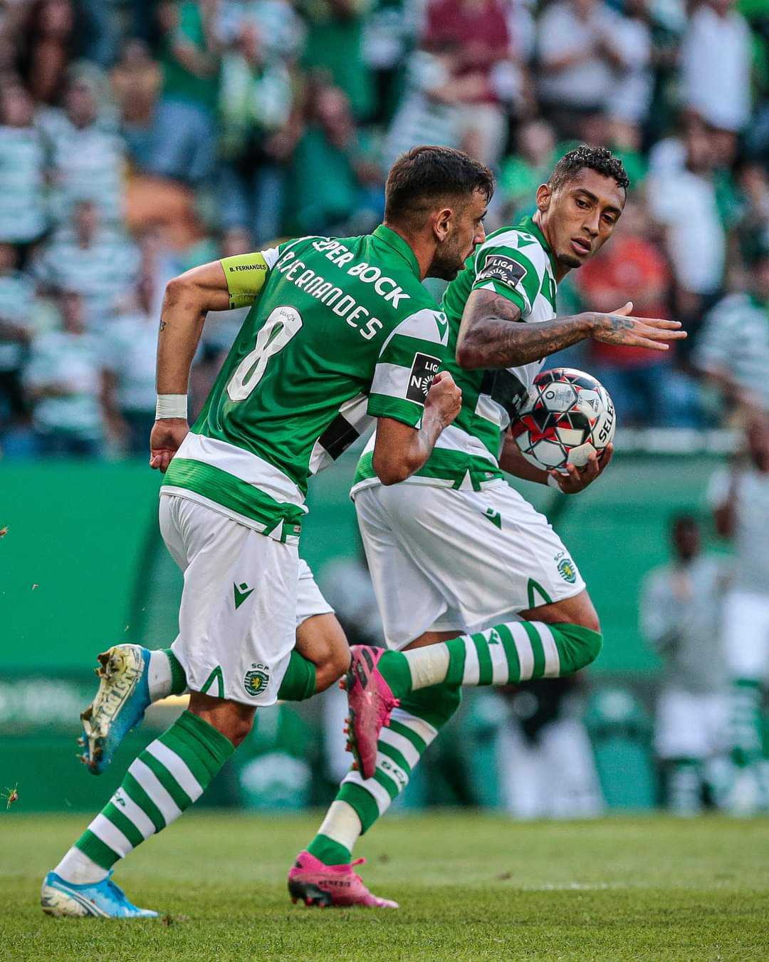 Raphinha and Bruno Fernandes cooking back in Portugal 🇵🇹 
 
#nationsleague