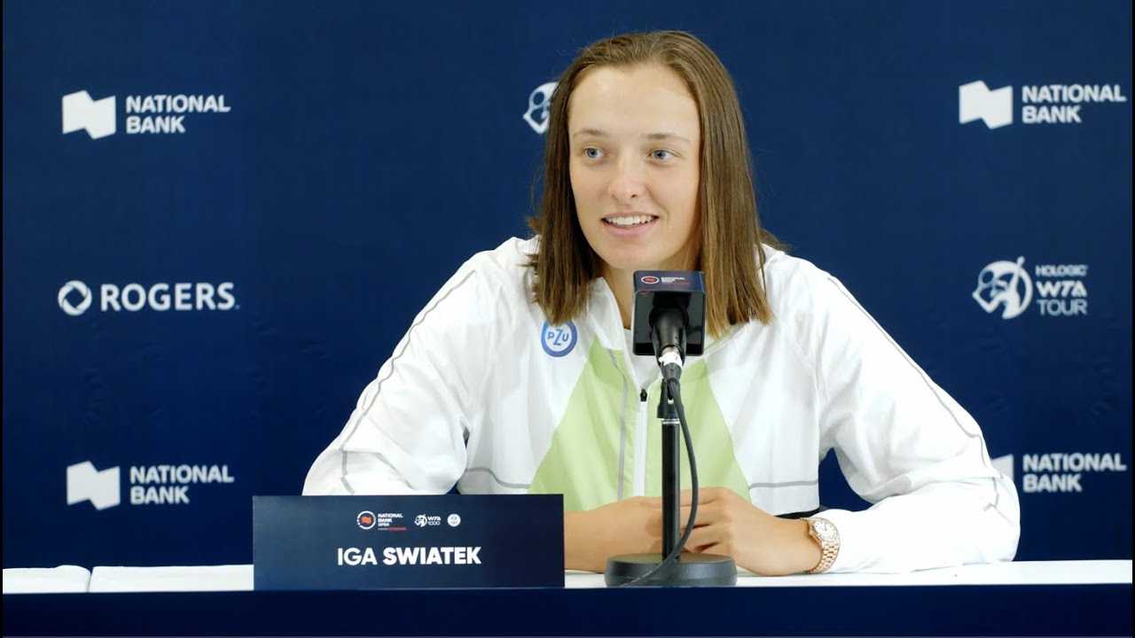 On the eve of her entry into the WTA 1000 tournament in Cincinnati, the current world number one in the tennis world, #iga#swiatek, confessed to reporters on Monday that despite her status, she feels like “a child in kindergarten in the presence of #serena#williams ". 😌 #humble#youth
