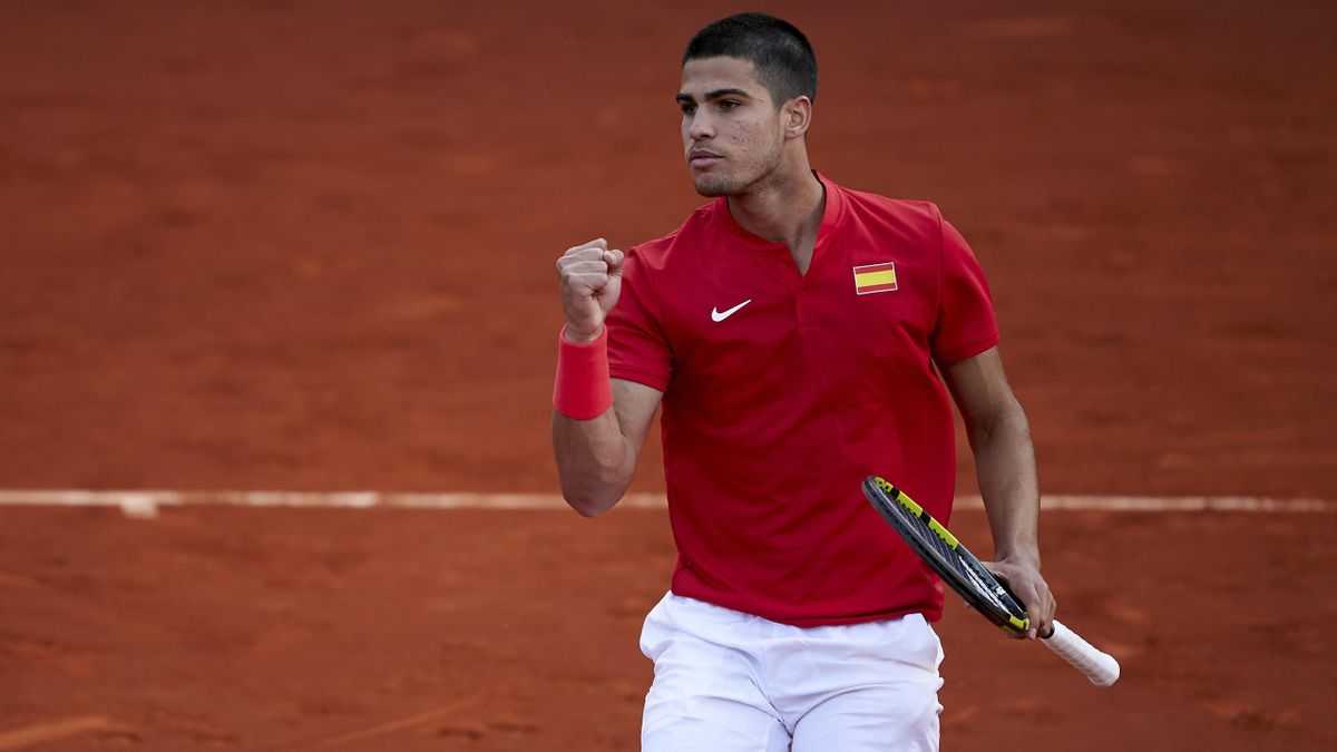 España se clasificó para los cuartos de final de la Copa Davis gracias al punto obtenido por el número 1 del mundo #carlos#alcaraz que venció al surcoreano #kwon#soonwoo (74º del mundo) por 6-4, 7-6 (7/1), domingo en Valencia.