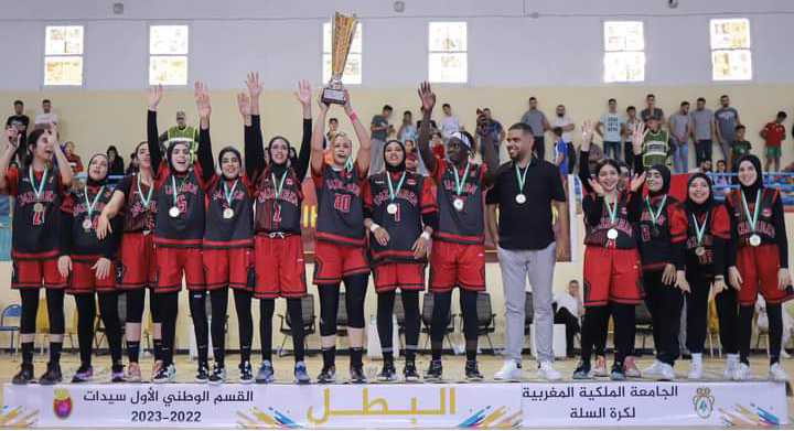 Maroc: Amzorn NBA Féminine a été couronné championne de division nationale saison 2022-2023 après sa victoire sur ICA Basketbal Féminine 71- 54. #frmb #amzorn #cdnf2023