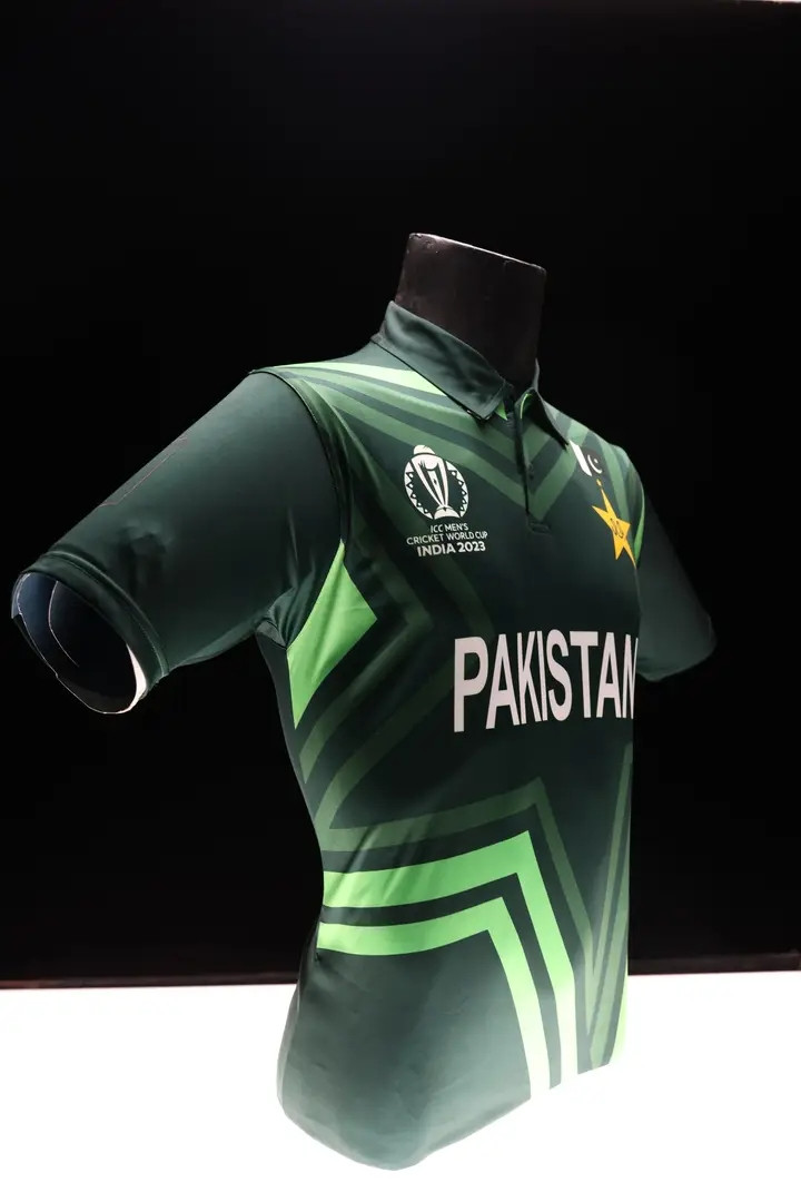 PCB unveils Pakistan's World Cup kit