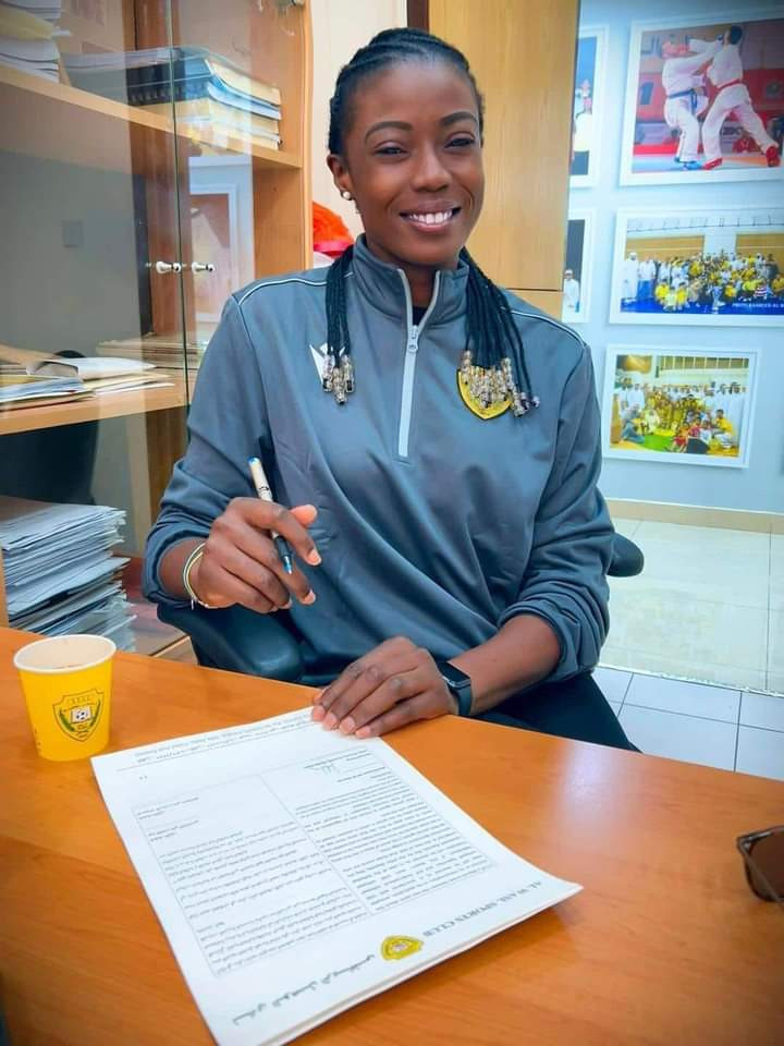 Floriane Amegnanglo s'engage avec Al Wasl SC.