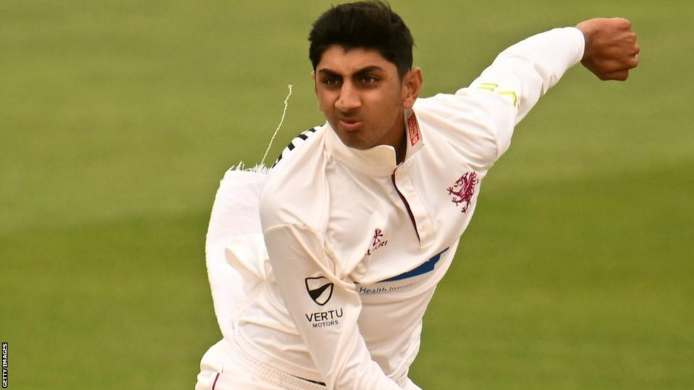 England spinner granted visa to travel to India