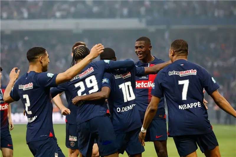 باريس يستعيد الكأس في وداع مبابي