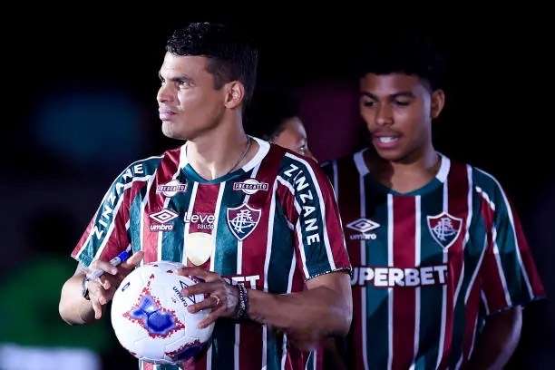 استقبال الأبطال لتياجو سيلفا بالبرازيل