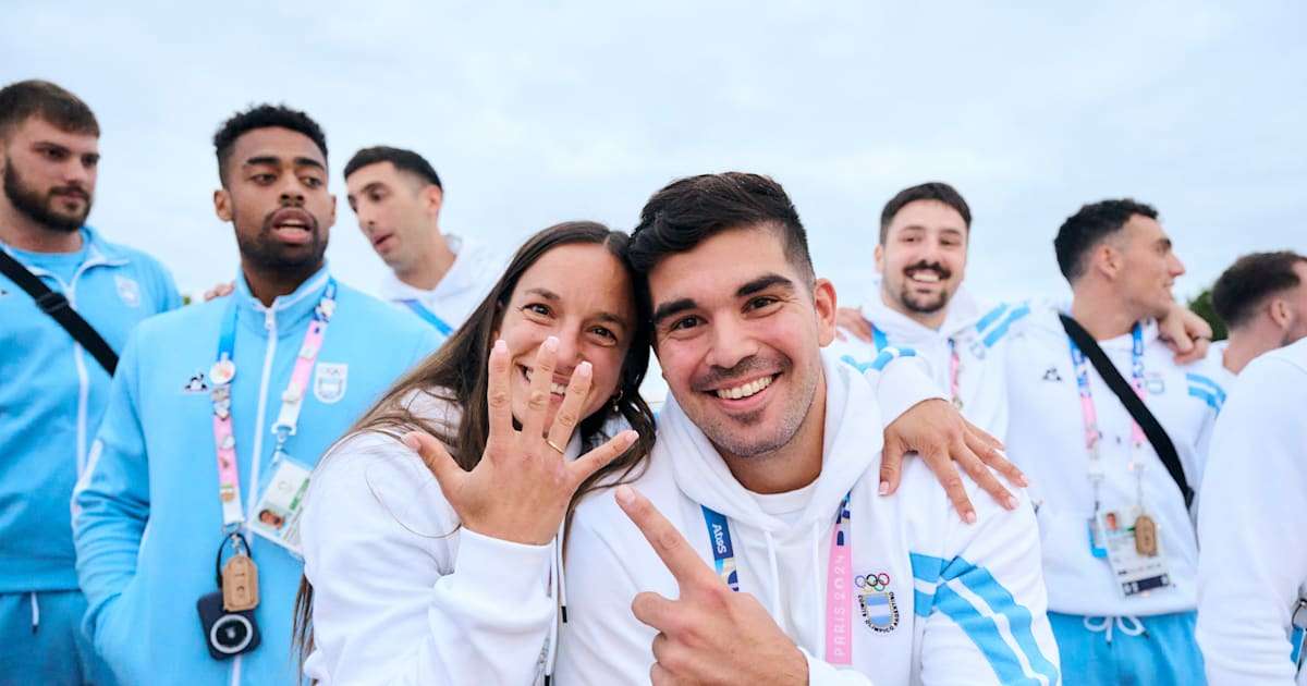 Atletas Argentinos Celebran Propuesta Conmovedora