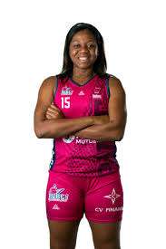Hermine NGUEKO rejoint ROUEN