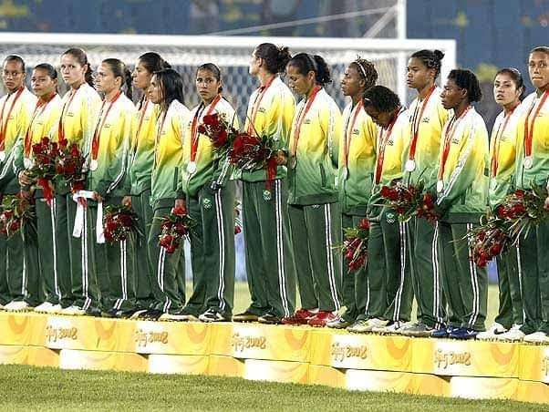 o futebol brasileiro sempre está no pódio dos JO.