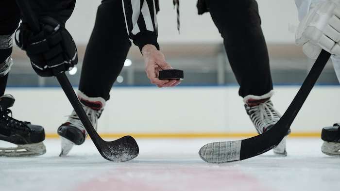 Après le scandale, des hockeyeurs canadiens trouvent refuge en Russie