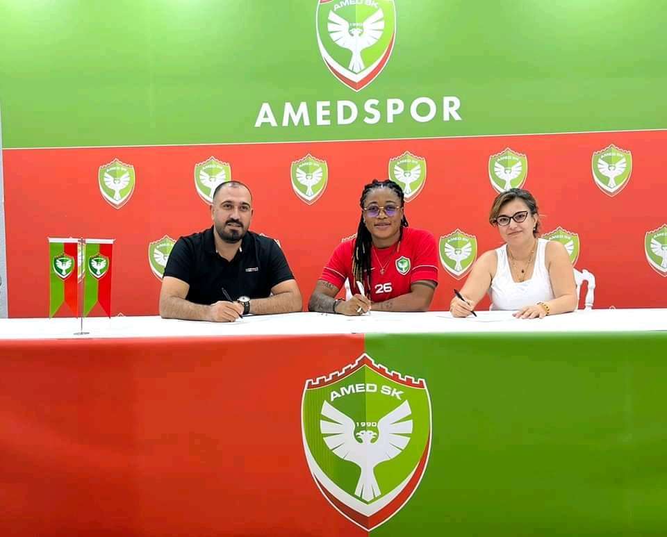 NGUIADEM signe à AMEDSPOR