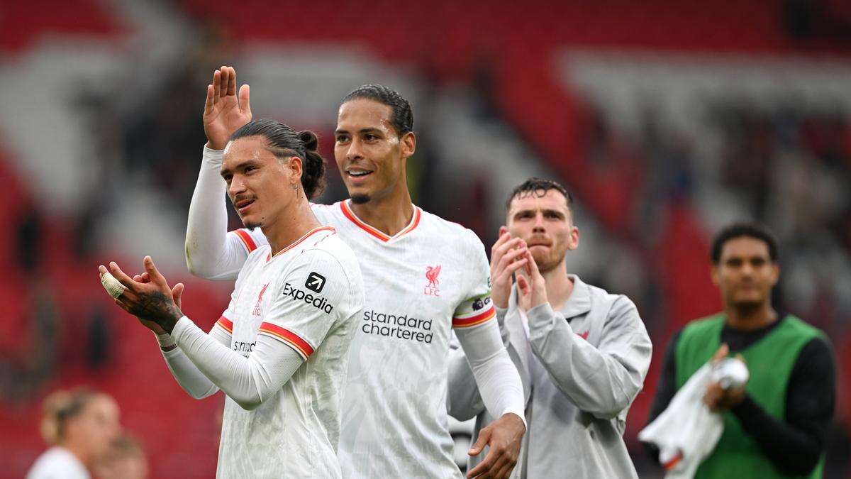 Van Dijk urges Nunez to ‘stay calm