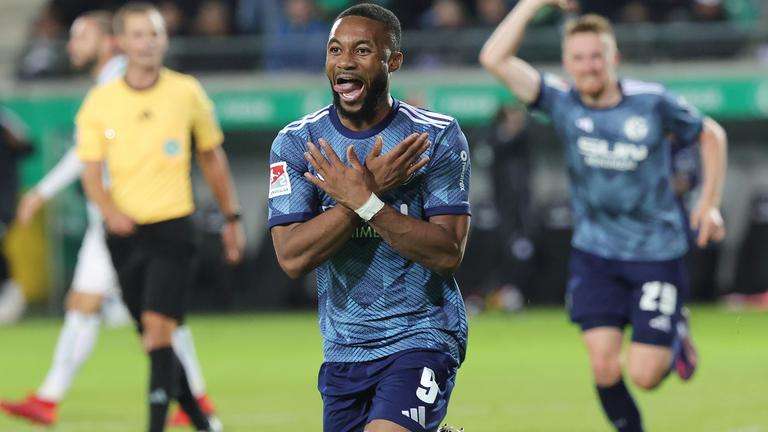 Schalker Sturzflug endet dank Münsteraner Hilfe
