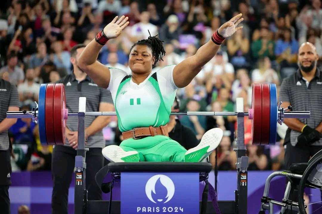 Powerlifting Record Set in Paris 2024