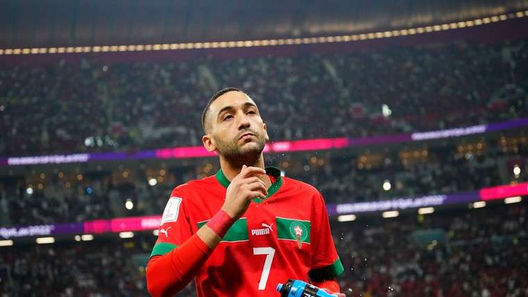 Ziyech scoort tweemaal