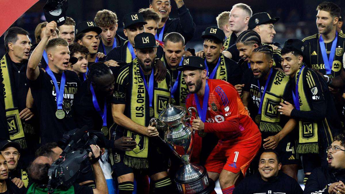 Giroud, Lloris win maiden trophy in MLS