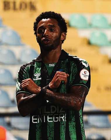 Ryan Mendes bisa na vitória do Kocaelispor.