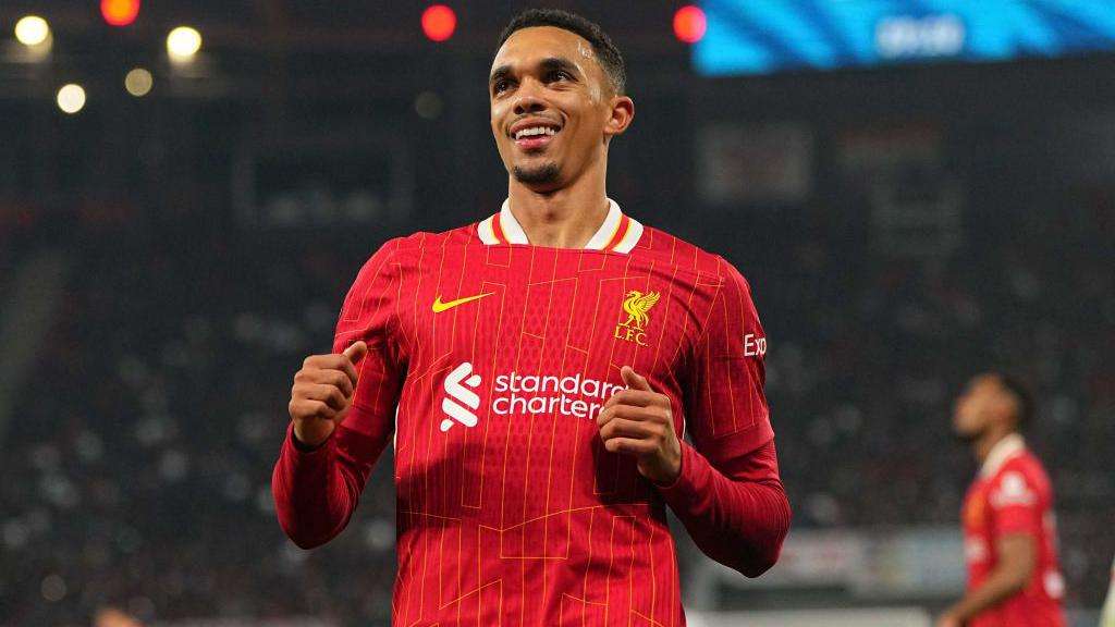 'I want to be first full-back to win Ballon d'Or'