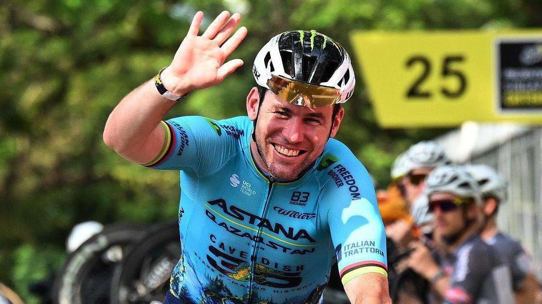 Emotional Cavendish wins final race of career