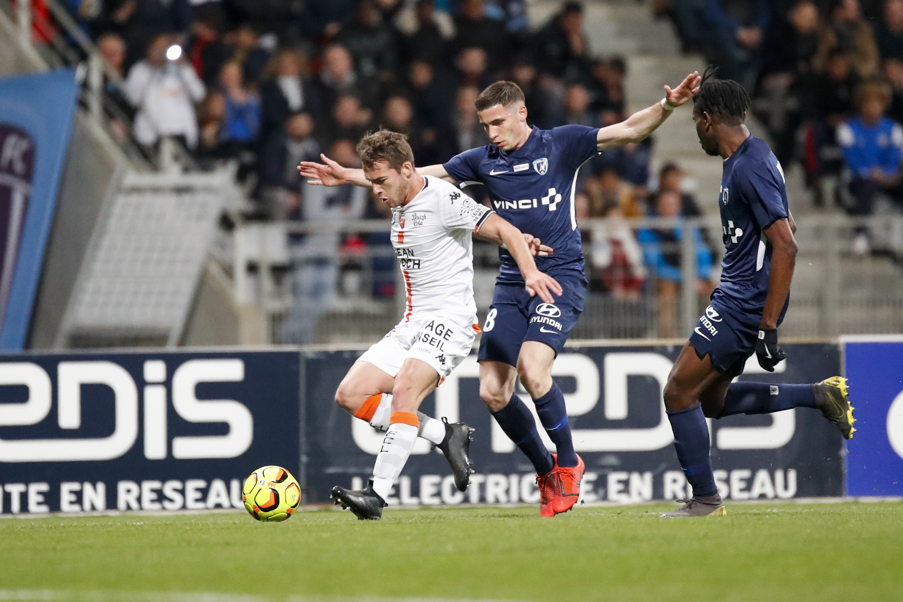 Lorient Renverse Paris FC en Ligue 2