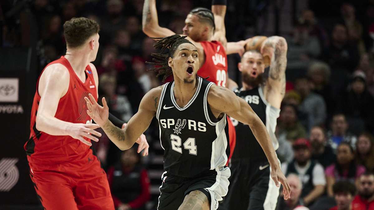  Spurs Rally to Defeat Trail Blazers Despite Injuries