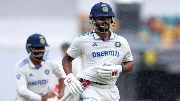 India Avoids Follow-On in Gabba Test