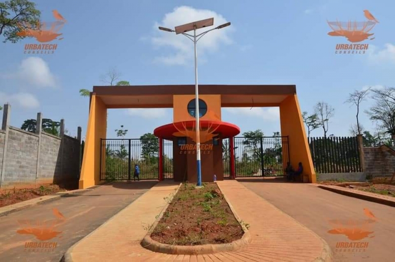 Tchouameni Offre un Mini-Complex Sportif au Cameroun