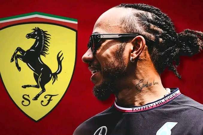 Lewis Hamilton se une a Ferrari
