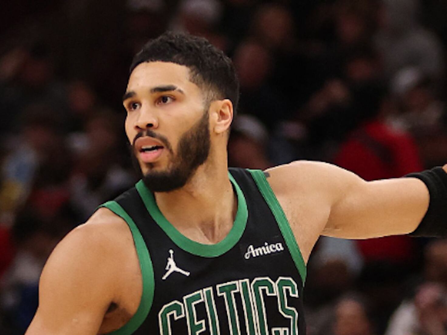 Celtics Triumph as Tatum Shines Against Bulls