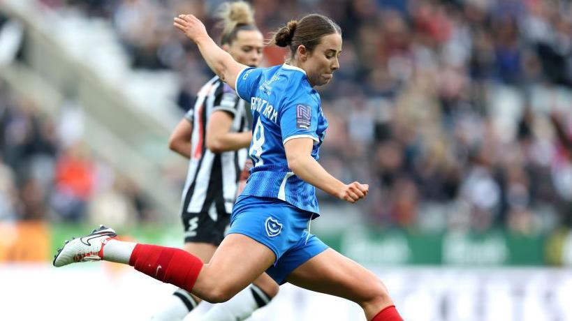 Portsmouth`s Dominance Shines in Championship Clash