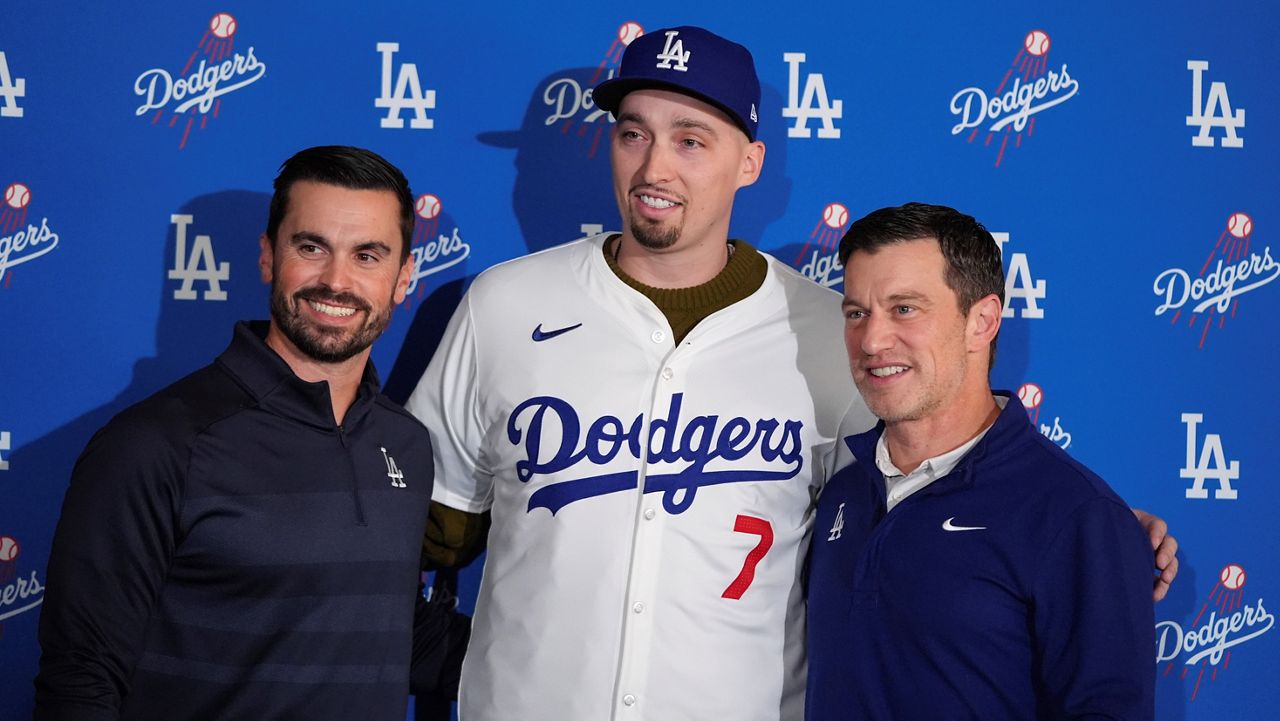 Dodgers and Cubs Kick Off 2025 MLB Season