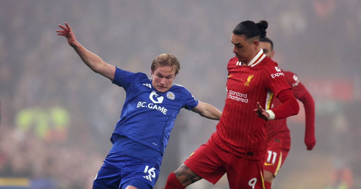 Liverpool styrer Premier League med Nunez` mål