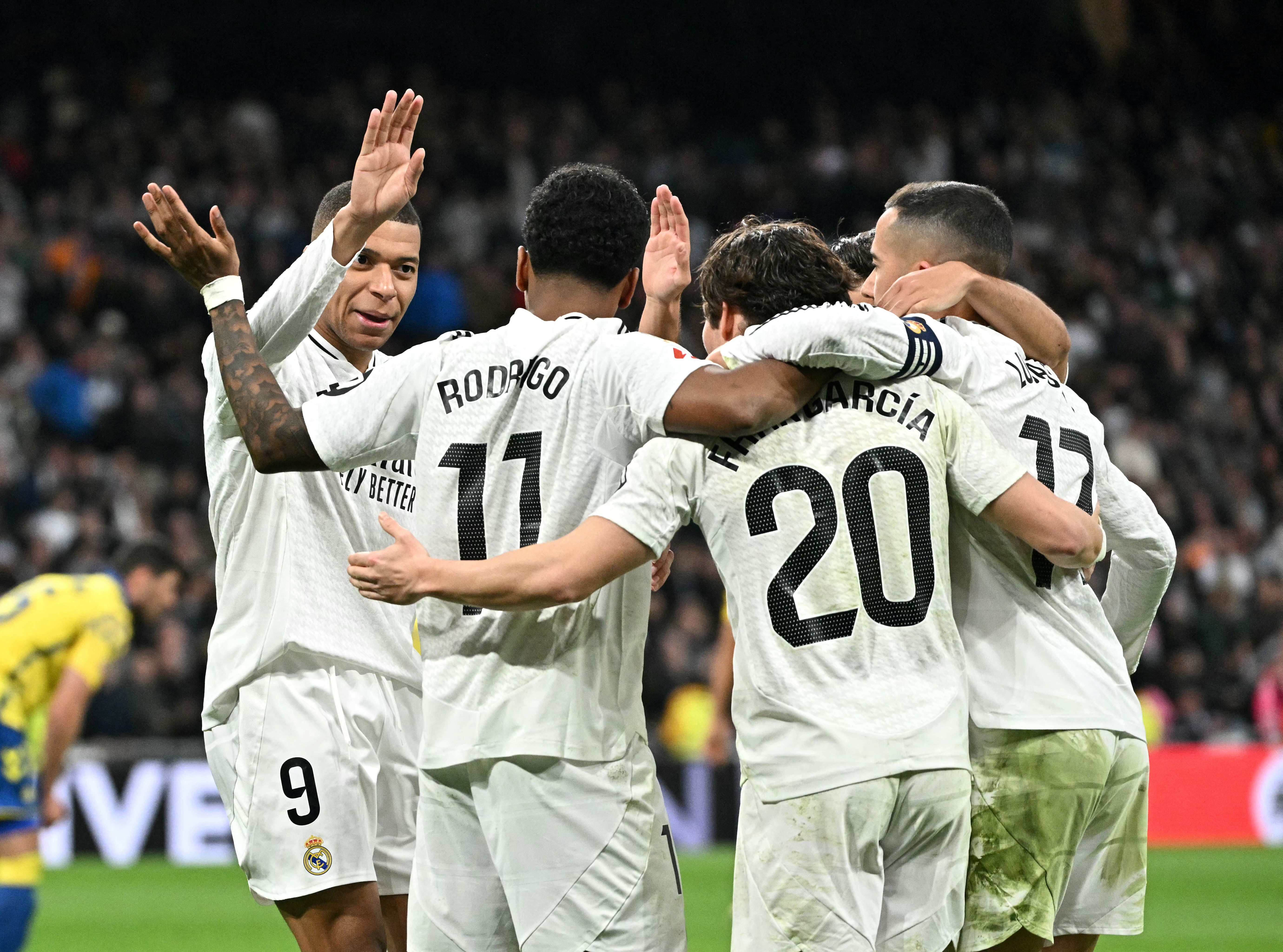 Real Madrid retoma liderança com Mbappé em destaque