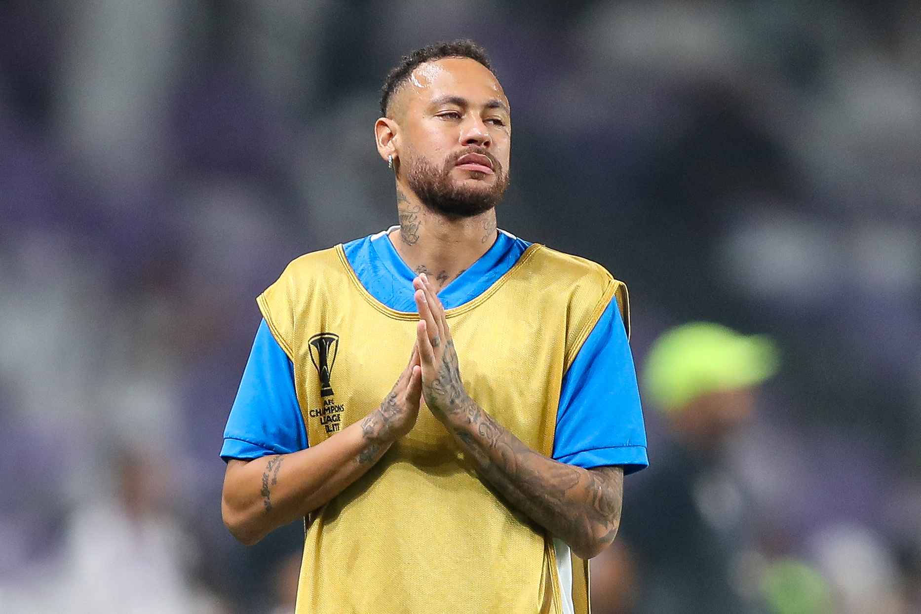Neymar Returns to Santos