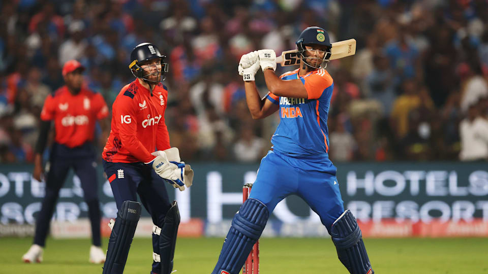 India Clinches T20I Series with Hardik`s Heroics