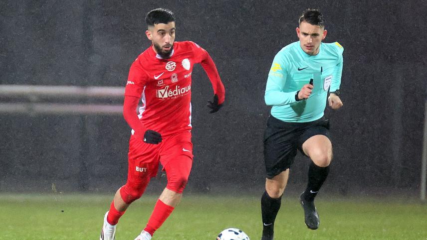 FC 93 Bobigny surpris par AS Beauvais Oise