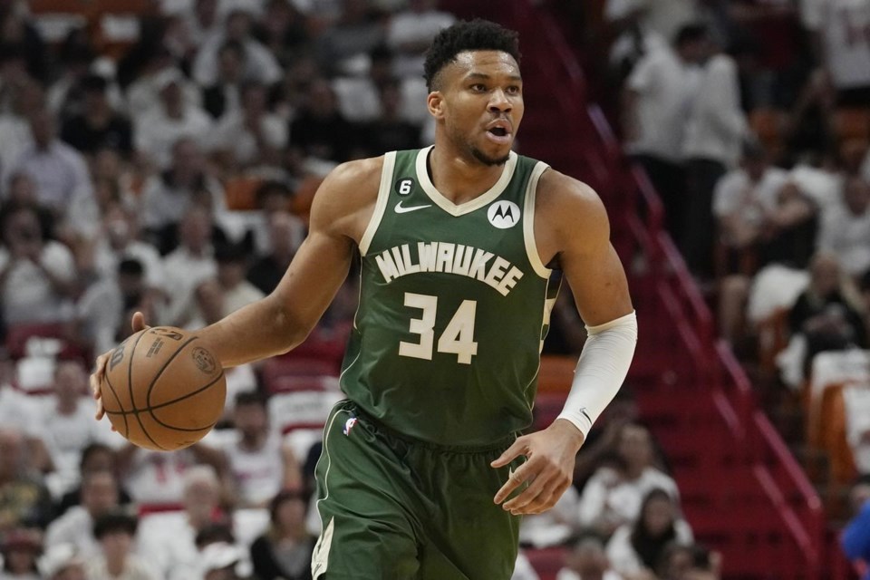 Giannis Antetokounmpo`s Absence Affects Bucks` Victory