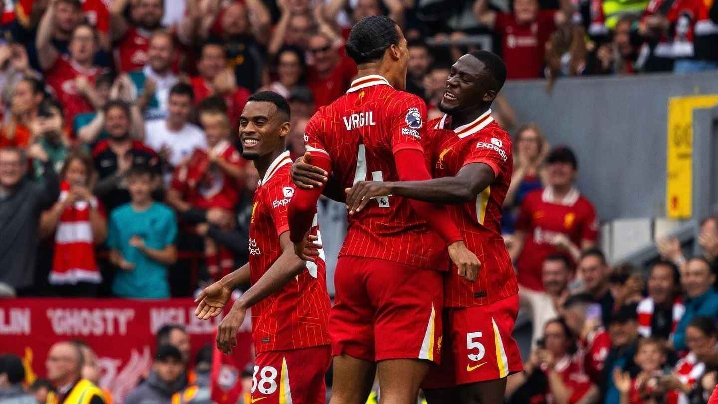 Liverpool domina a Premier League com 56 pontos