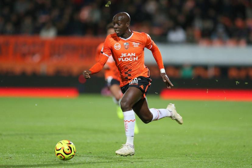 Lorient en tête, Rodez défie Bastia