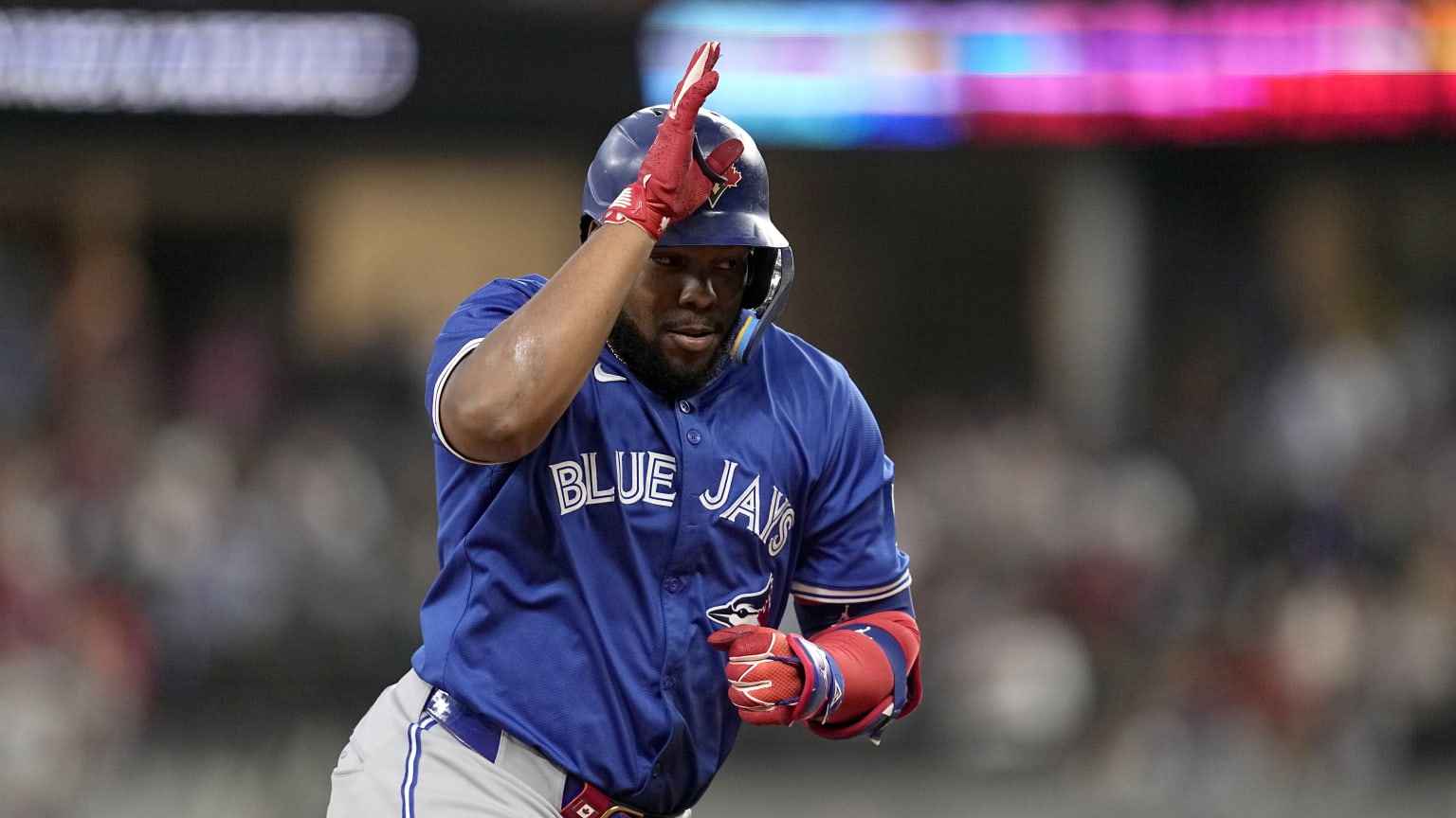 Guerrero Jr.`s Future Sparks Blue Jays` Spring Training Buzz