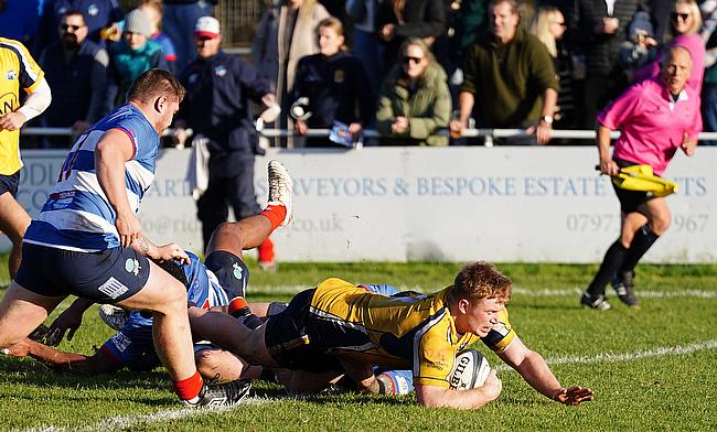 Leeds Tykes and Sheffield Clash in Title Showdown