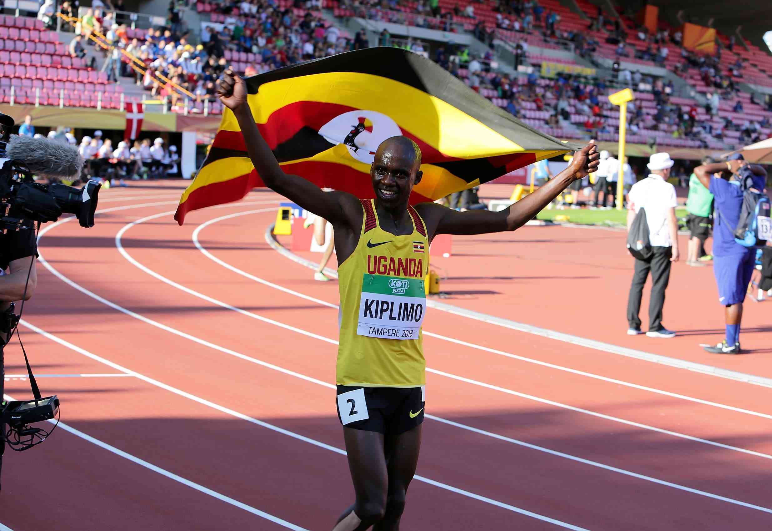 Kiplimo bat le record du monde au semi-marathon de Barcelone