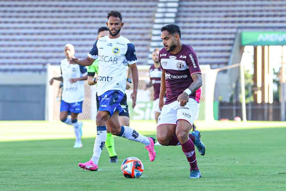 São José-SP vence Ferroviária com gol de Varanda